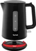 A black electric kettle on a white background, with its base and a red circular arrow graphic indicating 360-degree rotation below it. Produktbild-Vorschau