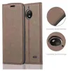 A brown flip phone case is shown with close-up details of its stitching and camera opening. Text highlights craftsmanship and edge painting. Náhľad obrázku produktu