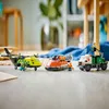LEGO CITY 60505 Avion, camion de service et aéroglisseur Voir les images du produit 24
