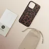 Selencia Sabi Cover posteriore con motivo leopardato e Anteprima dell’immagine prodotto 7