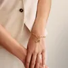 Charm pendentif, couronne avec pierres précieuses blanches, Voir les images du produit 4