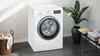 Siemens iQ500, Waschmaschine, unterbaufähig - Frontlader, 8 kg, 1400 U/min. WU14UT71 Schrägansicht geschlossen Produktbild-Vorschau