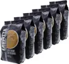A row of Lavazza coffee bean bags arranged diagonally against a white background. Produktbild-Vorschau