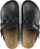 A top-down view of a pair of black Birkenstock clogs on a white background. Anteprima dell’immagine prodotto