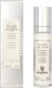 A product shot of a skincare bottle and its packaging. Produktbild-Vorschau