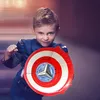 Giocattolo con scudo da supereroe di Capitan America con Anteprima dell’immagine prodotto 12