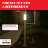 A modern outdoor lamp is illuminated in the rain at night, with text overlays highlighting its features and brand. Produktbild-Vorschau