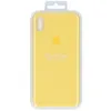 A yellow iPhone case in its packaging. Produktbild-Vorschau