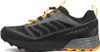 Schwarzer Scarpa Ribelle Run 2 GTX Schuh mit grauen und orangefarbenen Details und Schnellschnürsystem Produktbild-Vorschau