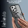 A hand holding a phone case with a magnetic ring on the back, with icons and text describing its features. Anteprima dell’immagine prodotto