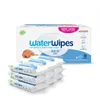 A product shot of WaterWipes baby wipes packaging and several individual packs. Anteprima dell’immagine prodotto