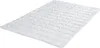 A white quilted blanket laid flat on a white background. Voir les images du produit