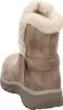A single taupe-colored boot with a beige faux fur lining is shown from a rear-side angle against a white background. Voir les images du produit