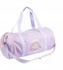 A purple duffel bag with a Pusheen cat graphic and text. Produktbild-Vorschau