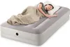 A person sleeping on an inflatable mattress. Produktbild-Vorschau
