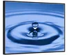 Wallario Wandbild Wassertropfen im blauen Wasser, Größe: Produktbild-Vorschau 2