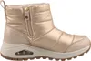 Das Bild zeigt einen goldenen Stiefel der von der Außenseite zu sehen ist. Der Stiefel hat eine hohe Form und verfügt über auffällige Details in der Struktur. Produktbild-Vorschau