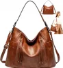 Borsa shopper - Versatile ed elegante - Un'affermazione del Anteprima dell’immagine prodotto 2
