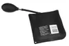 A black inflatable wedge with an attached bulb pump is shown against a white background. Produktbild-Vorschau