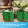 A split image showing a green bucket filled with rice on the left and a green bucket used as a planter with a plant on the right. Text is overlaid at the bottom. Anteprima dell’immagine prodotto