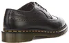 Dr. Martens 3989 Brogue, gele stiksels, zwart leer – Maat 8 Productafbeelding-voorbeeld 3