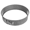 A round springform pan with a speckled gray exterior and a silver latch mechanism. Voir les images du produit