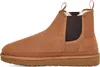Side view of a single brown UGG boot. Voir les images du produit