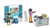 A Playmobil virtual classroom playset with two figures, a world map, and interactive elements. Produktbild-Vorschau