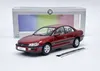 Triple9 1800432 Opel Omega B 1996 rot 1:18 Produktbild-Vorschau 3