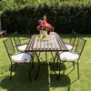 AXI Leonie Table et Chaise Bistrot, 4 Chaises 1 Table,  Voir les images du produit 3