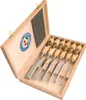 A set of chisels in a wooden box. Podgląd zdjęcia produktu
