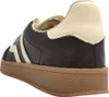 A close-up side view of a sneaker. Produktbild-Vorschau