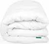 A white duvet folded and lying on a white background. Podgląd zdjęcia produktu