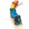 Hape Train de marchandises avec moteur à piles E3720 Voir les images du produit 4
