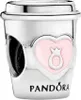 A close-up studio shot of a Pandora charm shaped like a coffee cup. Anteprima dell’immagine prodotto