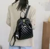 Zaino da donna - Versatilità e stile - Adatto all'uso Anteprima dell’immagine prodotto 7
