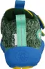 The back view of a child's shoe. Voir les images du produit