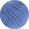 A close-up view of blue yarn. Produktbild-Vorschau