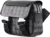 A studio shot of a black and gray Lacoste messenger bag with a geometric pattern. Anteprima dell’immagine prodotto