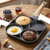Poêle à œufs au plat et à pancakes à 4 alvéoles Voir les images du produit 7