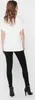T-shirt Only 15106662-WHITE pour Femme Voir les images du produit 6