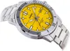 A close-up studio shot of a Casio diver watch with a yellow dial and silver metal band, set against a white background. Voir les images du produit