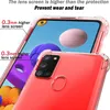 A close-up view of a transparent phone case on a red phone, highlighting its protective features. Produktbild-Vorschau