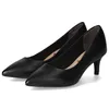 Tamaris Damen Pumps einfarbiges Design spitz Pfennigabsatz Produktbild-Vorschau 14
