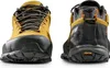 Front and back views of a pair of hiking boots. Voir les images du produit