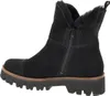 A side view of a black winter boot. Produktbild-Vorschau