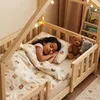 Kinderbett ’Treviolo‘ in Haus-Optik mit Rausfallschutz Produktbild-Vorschau 5