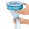 Hands holding an Angelcare refill cassette. Náhled obrázku produktu