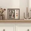 Drewniana ramka na zdjęcia 10x15 cm Rustykalna z wazonem Podgląd zdjęcia produktu 2