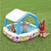 Piscine gonflable pour enfants dans le jardin avec abri Voir les images du produit 23